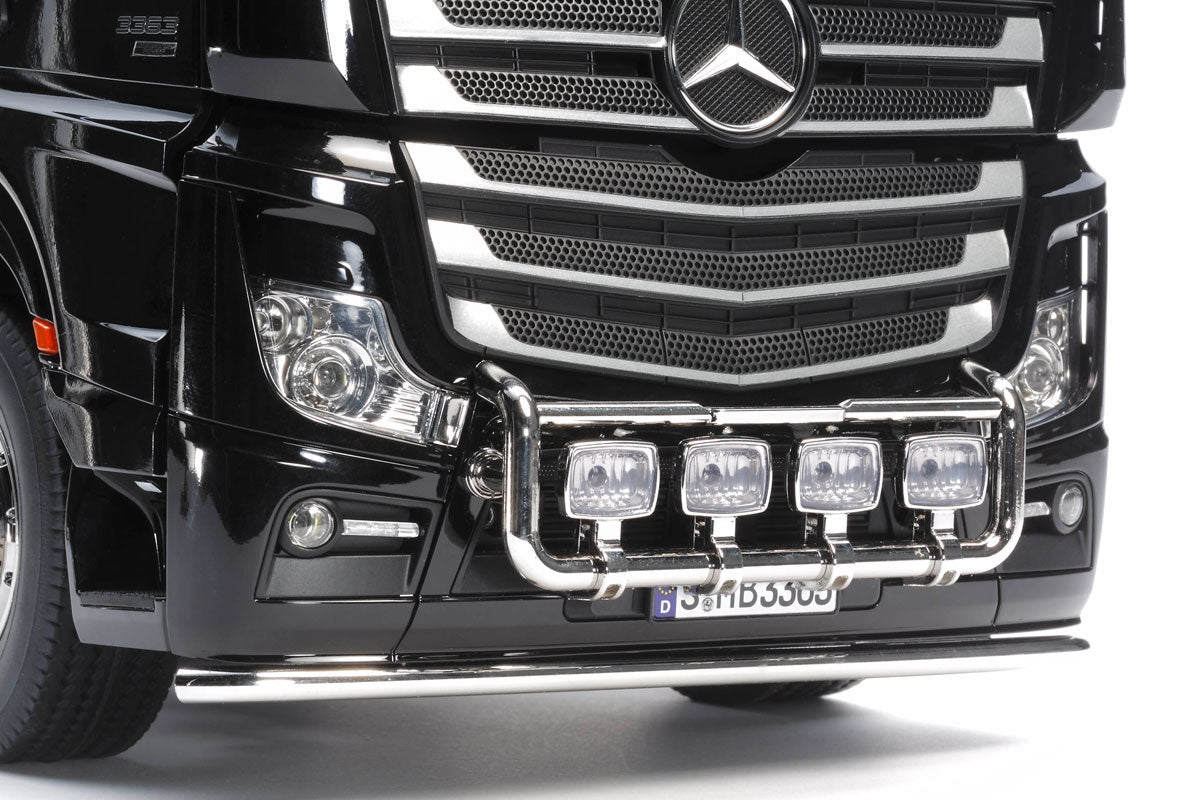 Tamiya Mercedes Benz Actros 3363 6x4 GigaSpace 1/14 RC Truck Kit 56348
